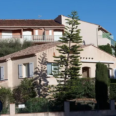 2 Chambres 4 Personnes Au Pied Des Plages Villa *